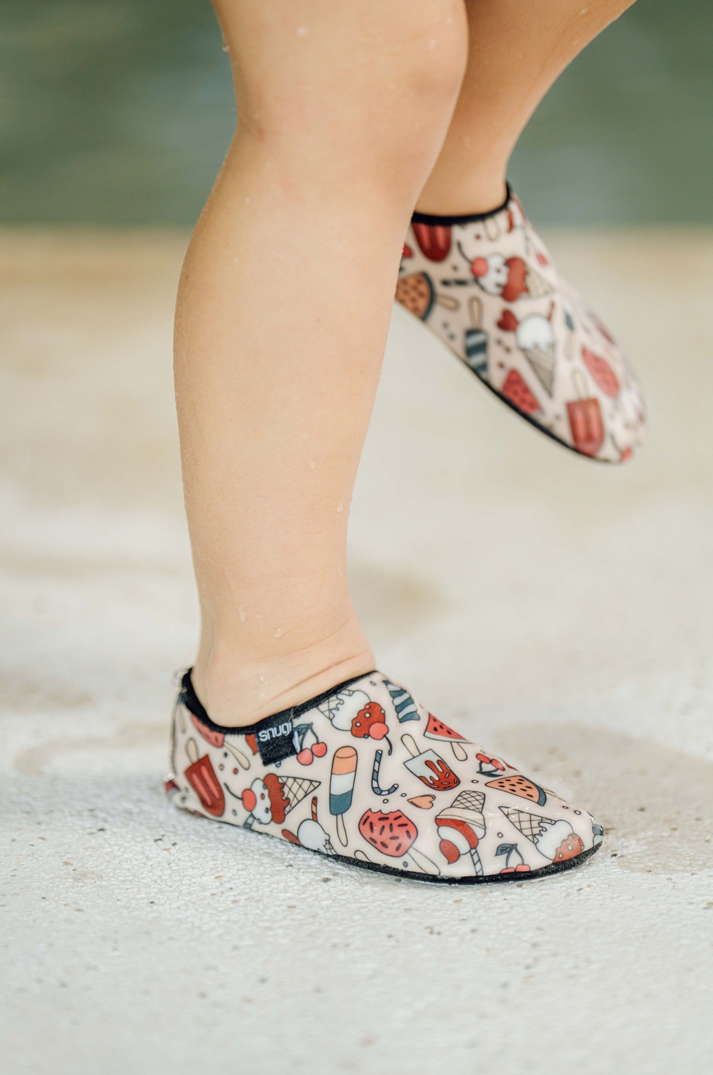 Kinder Badeschuhe SWEETS