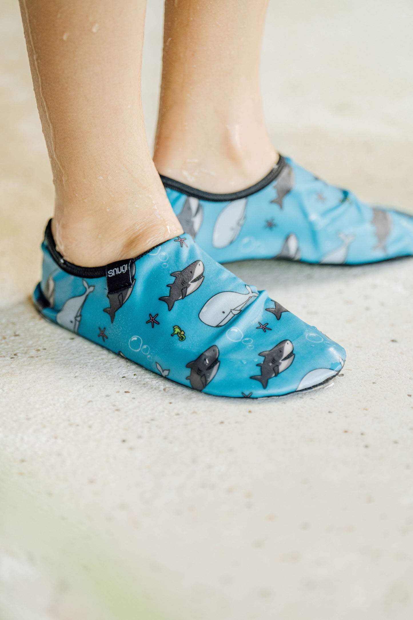 Kinder Badeschuhe SHARK BUBBLES