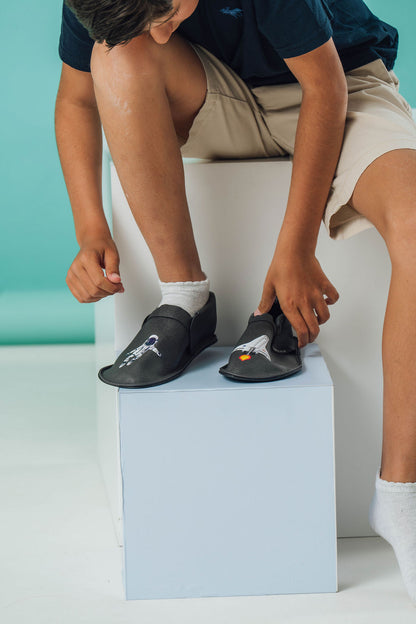 Kinder Finken KickUp UNIVERSE